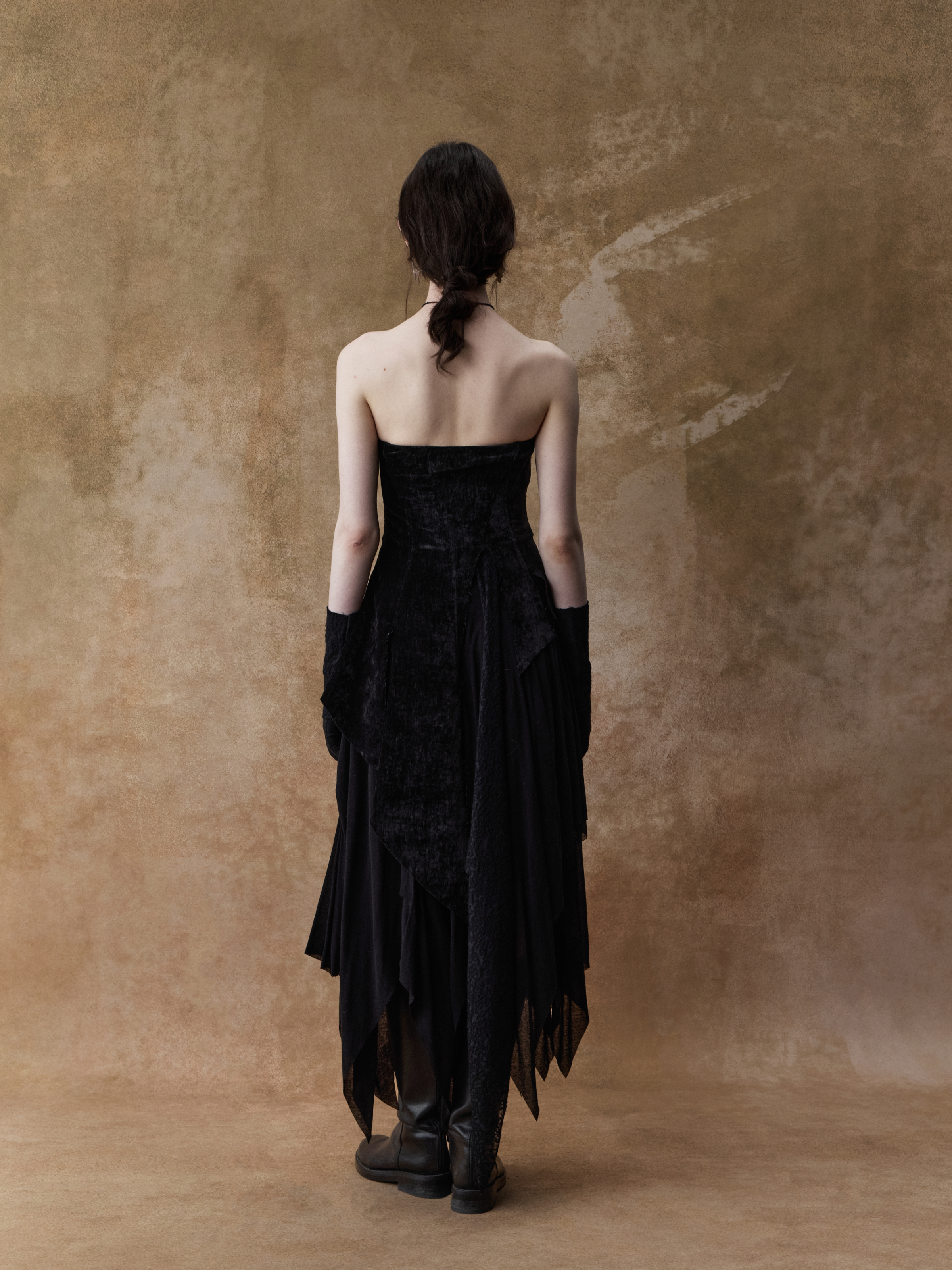 Black Lace Pointed Hem Strapless Dress