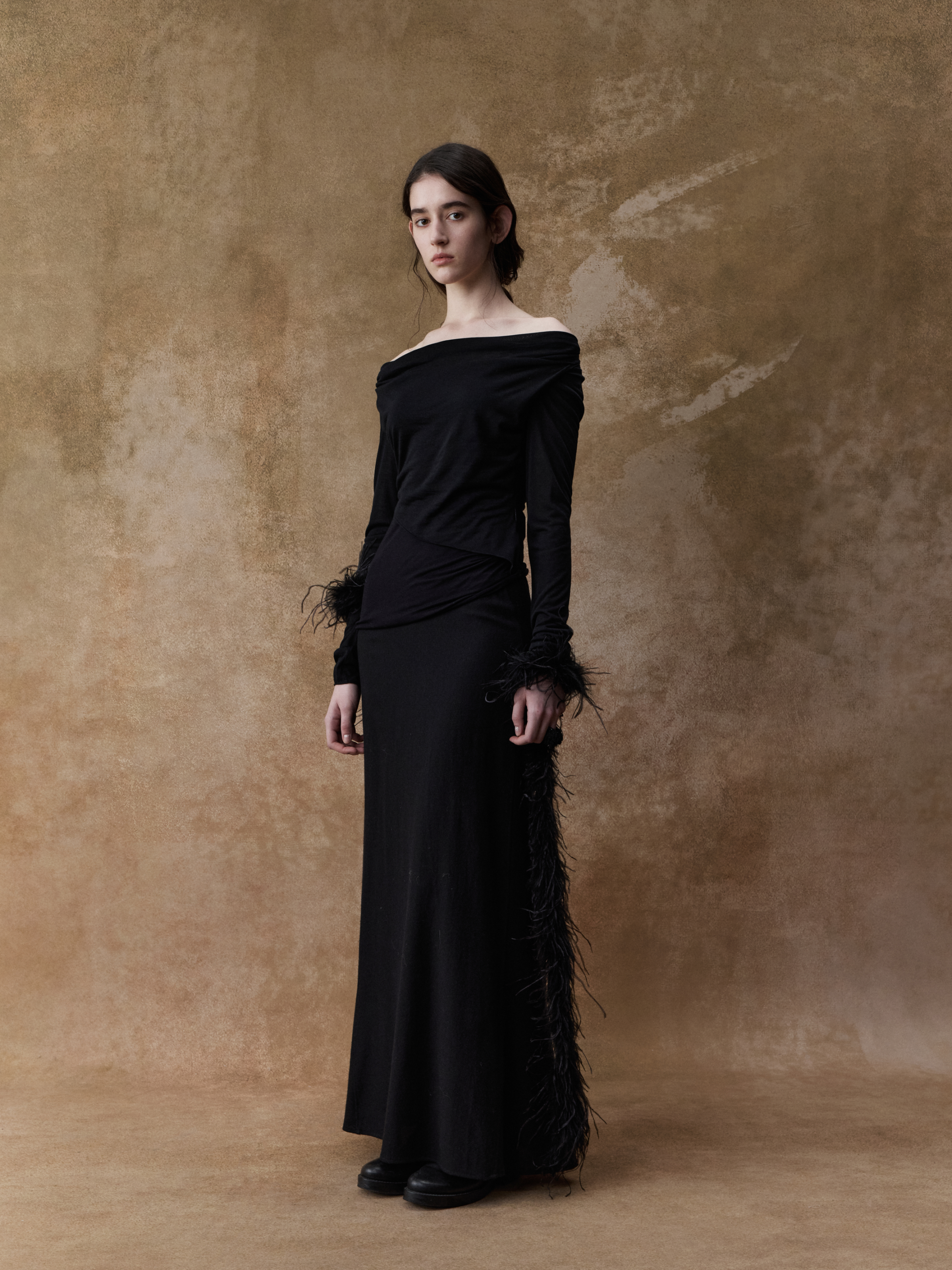 Black Knitted Low-cut top