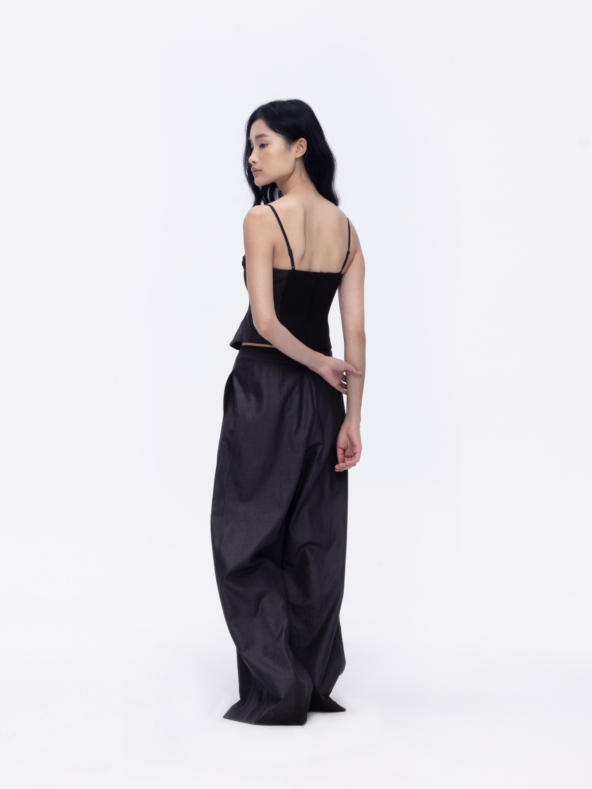 Black Pleated Wide-leg Pants