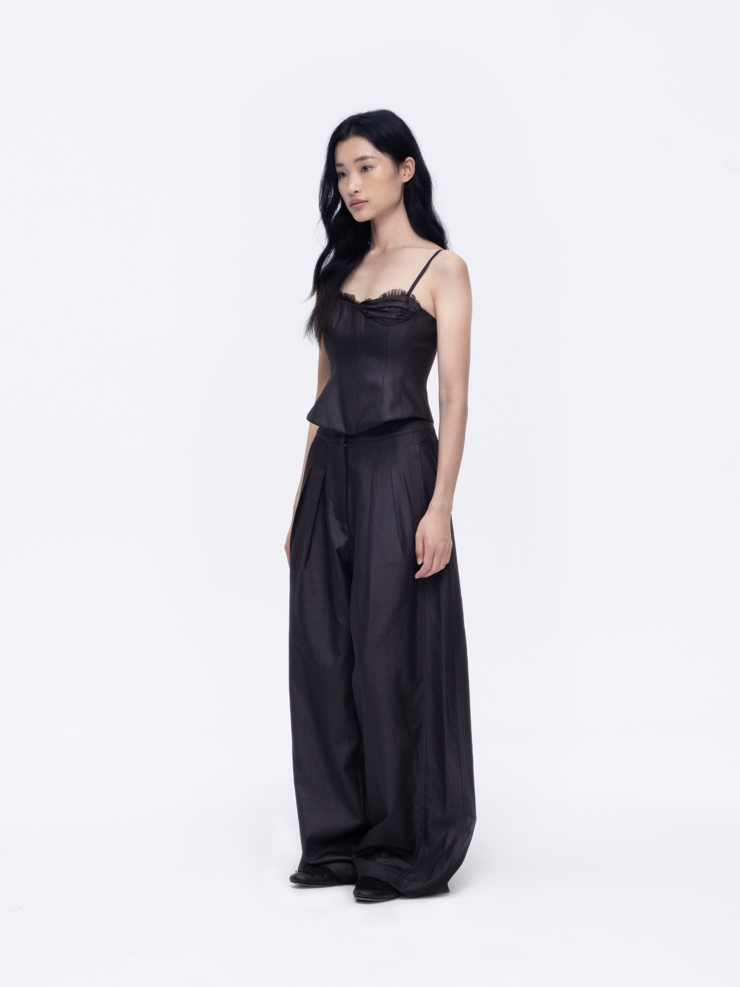 Black Pleated Wide-leg Pants