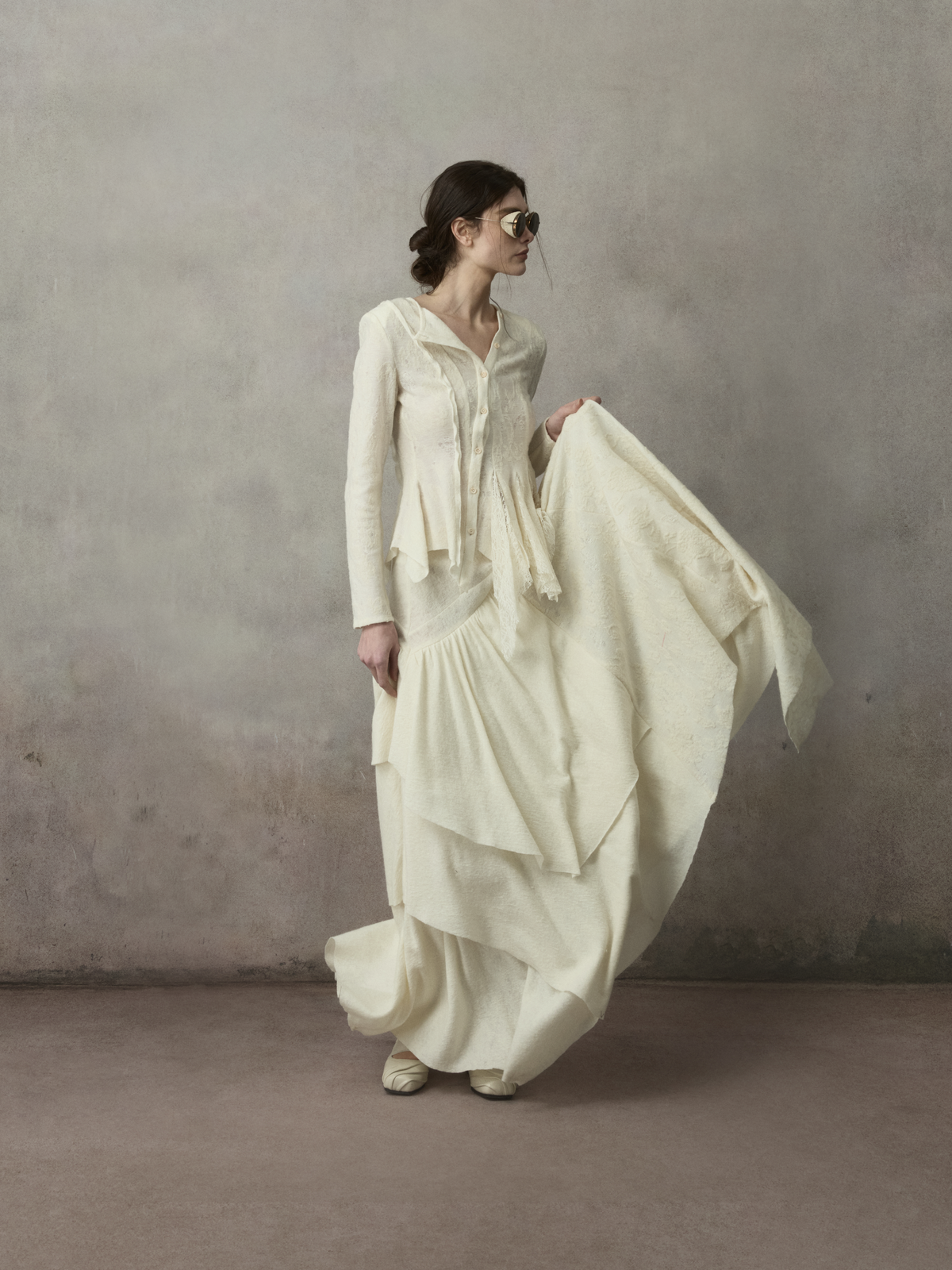 White Lace Panel Inserted Wool Cardigan