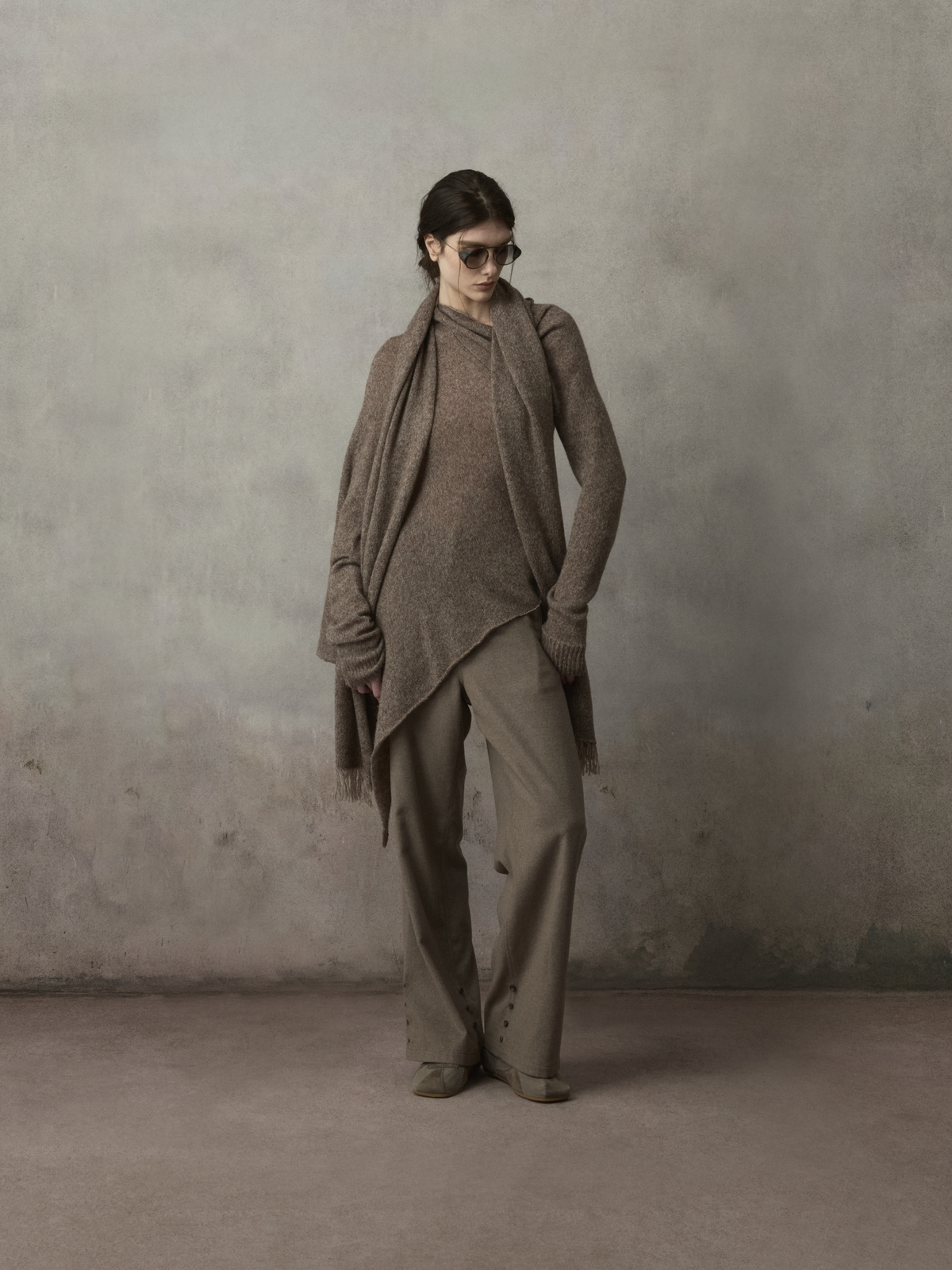 Asymmetric One-Shoulder Knitwear