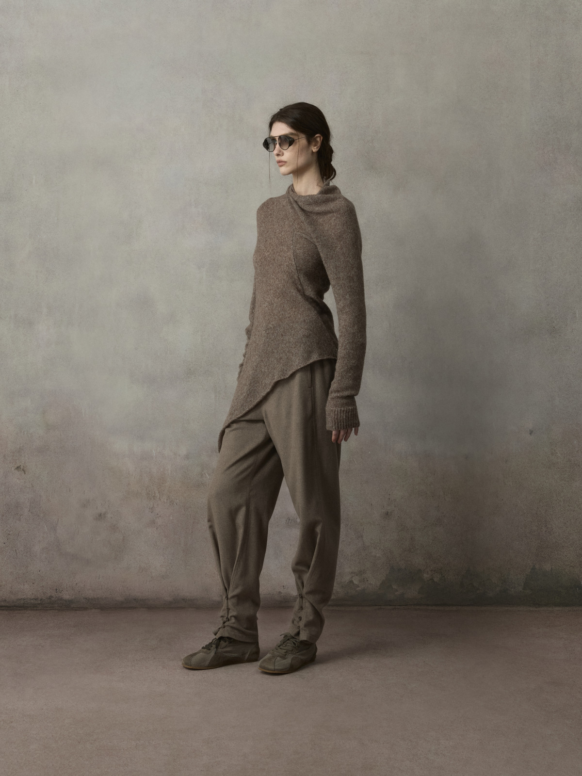 Deep Oat Two-Way Convertible Pants
