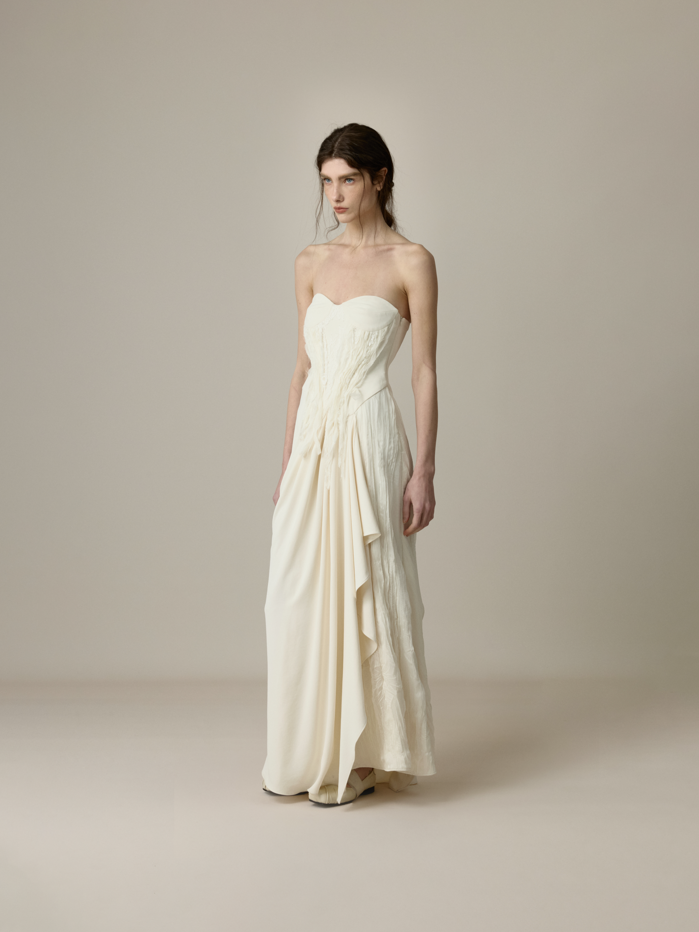 White Lace Flounce Strapless Dress