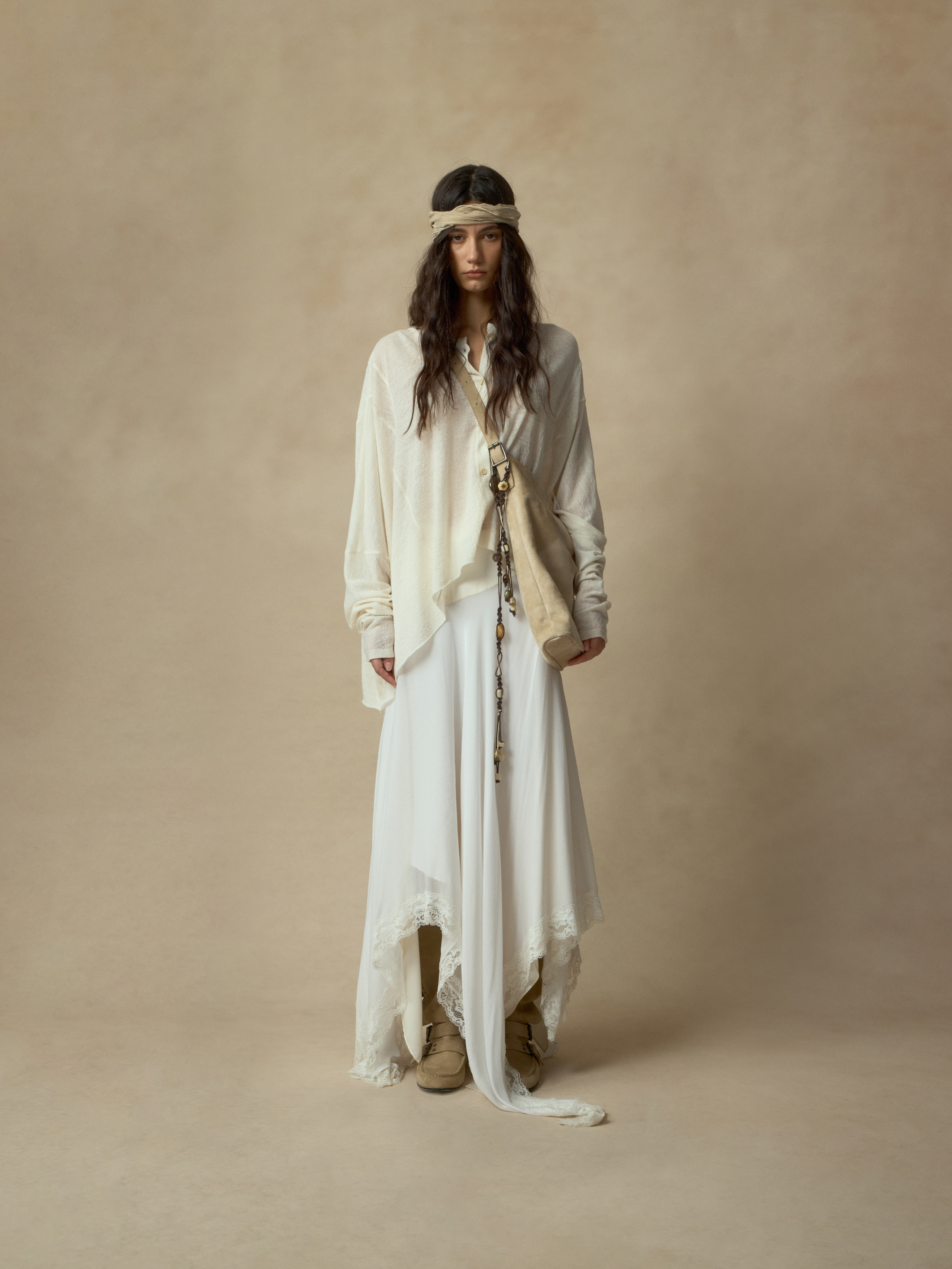 White Detachable Ribbon Crew Neck Top