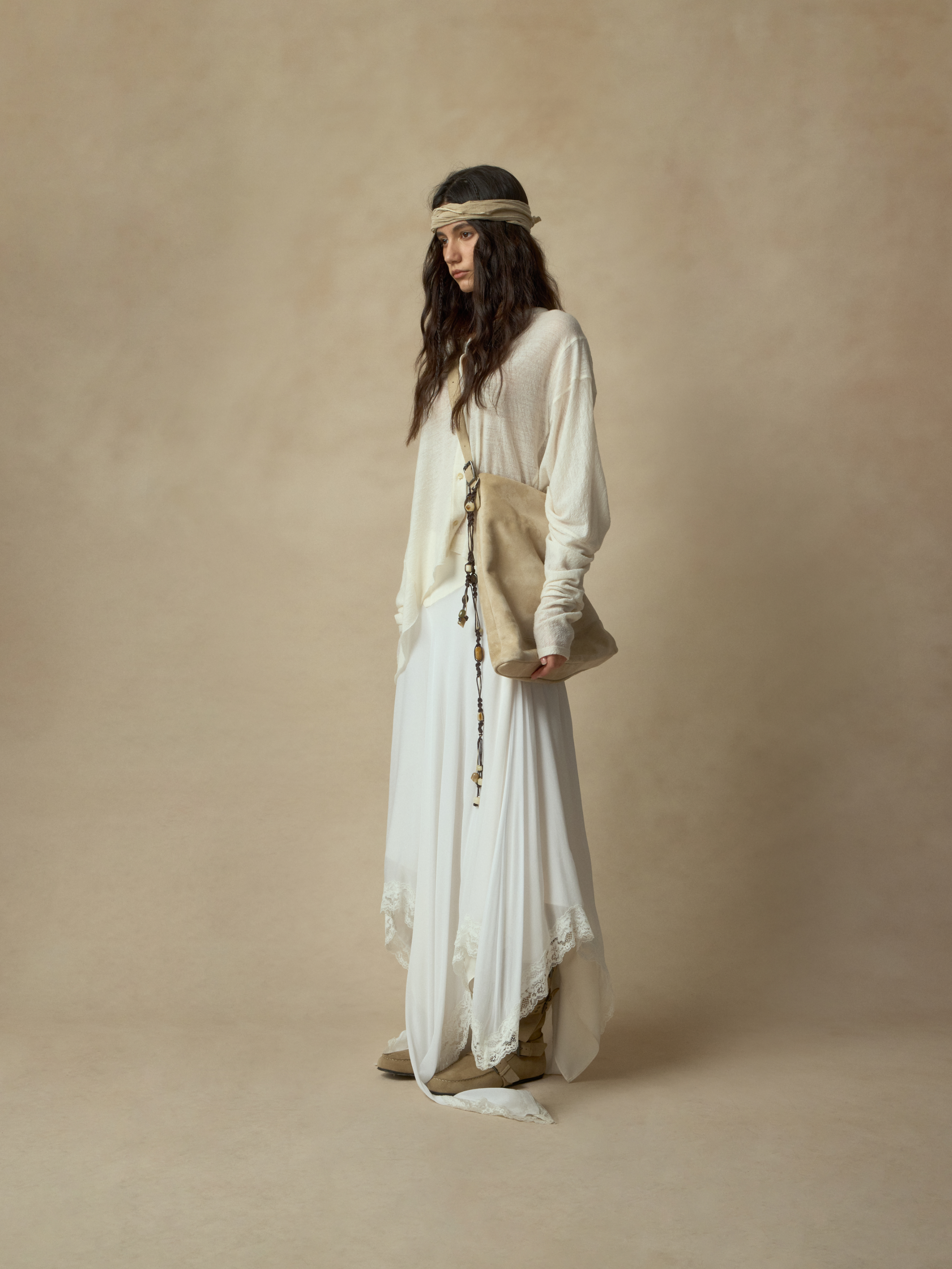 White Detachable Ribbon Crew Neck Top