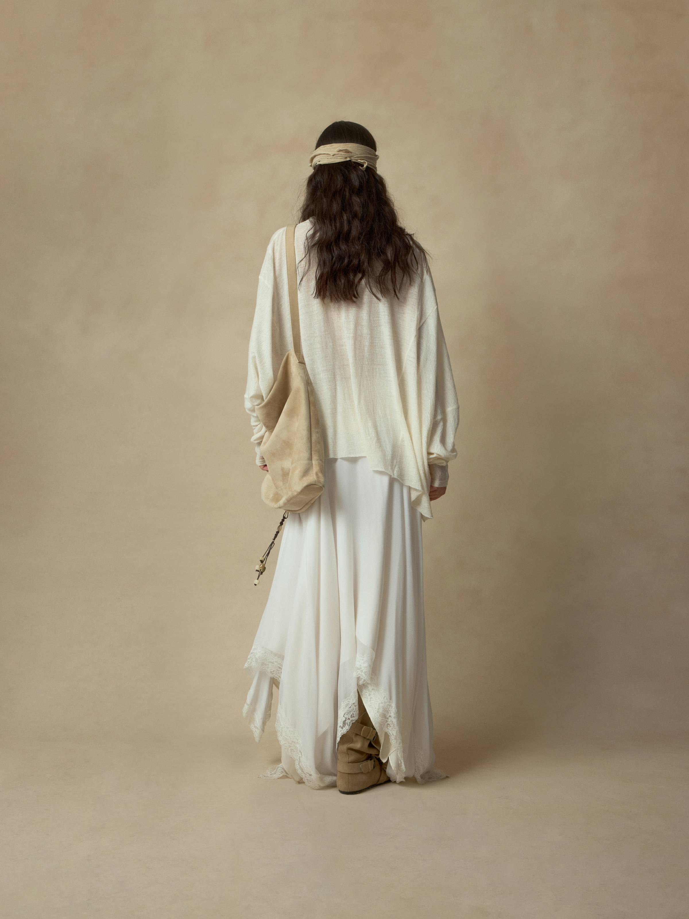 White Detachable Ribbon Crew Neck Top