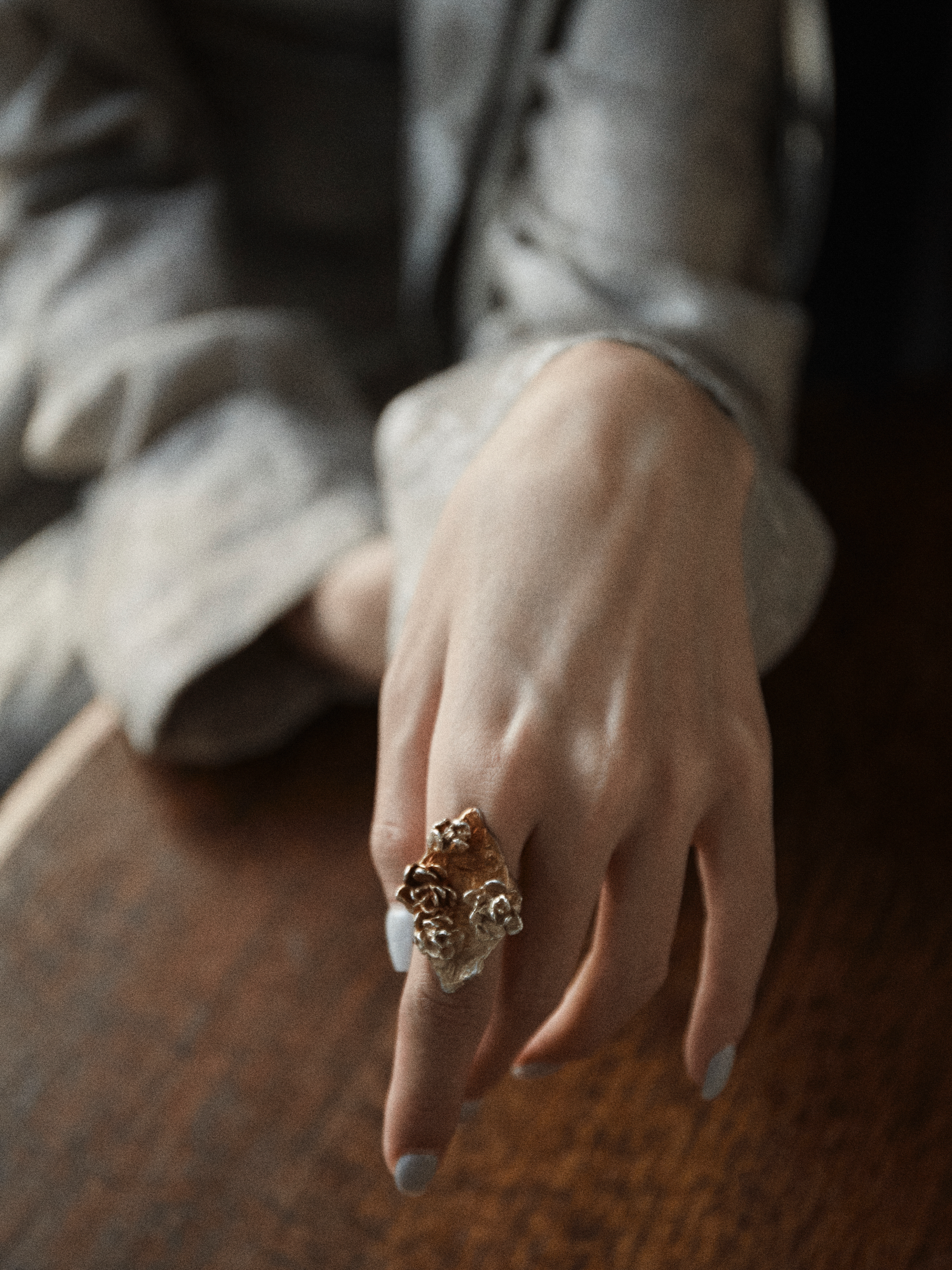Golden Three-Dimensional Carved Ring